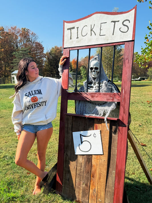 Salem Uni Hoodie