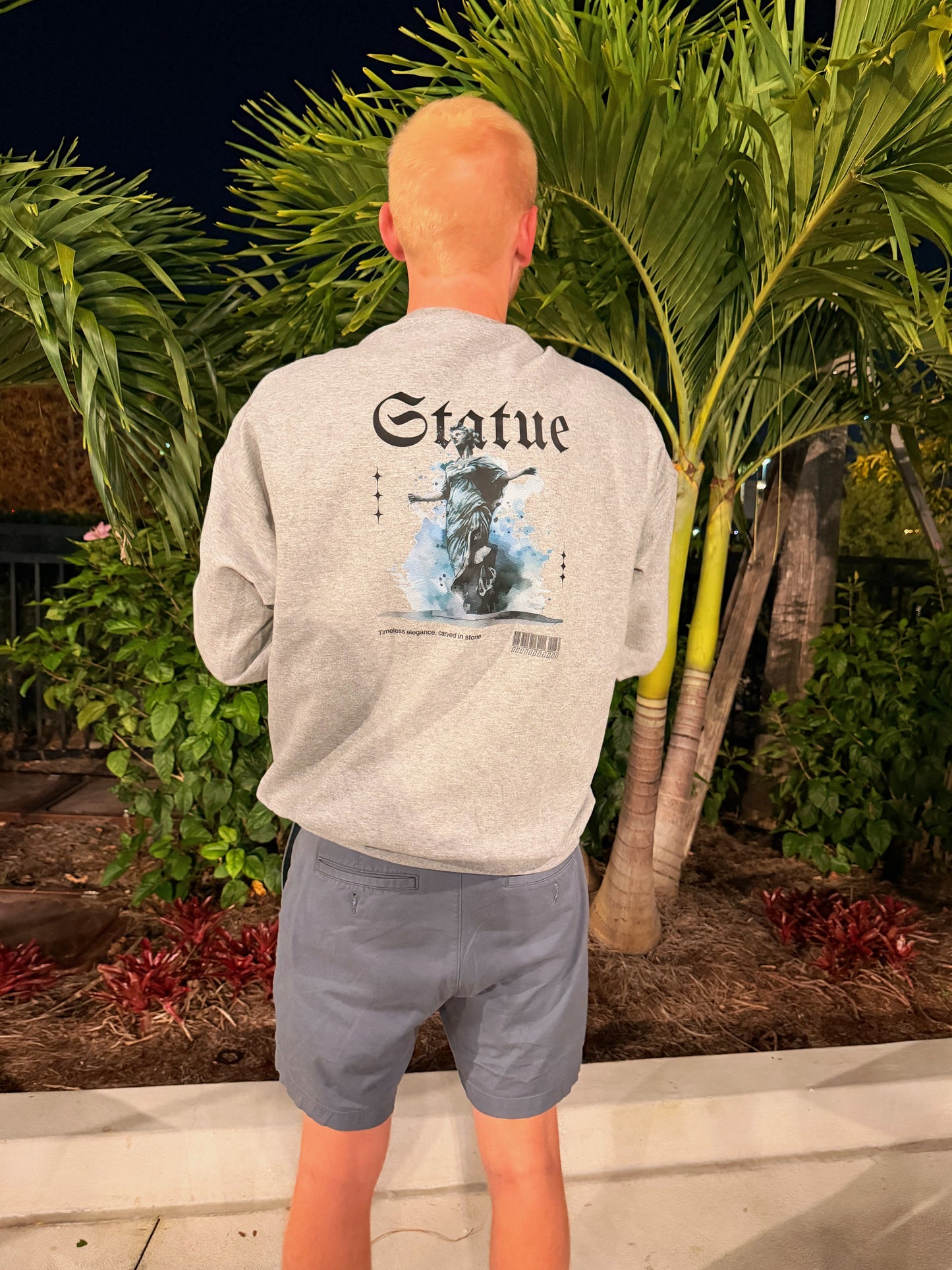 Statue Crewneck